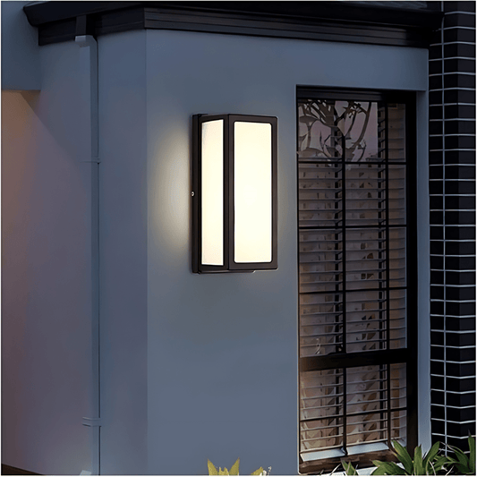 Lanterna Outdoor Lantern Sleek Design Outdoor Durability - 11x26cm