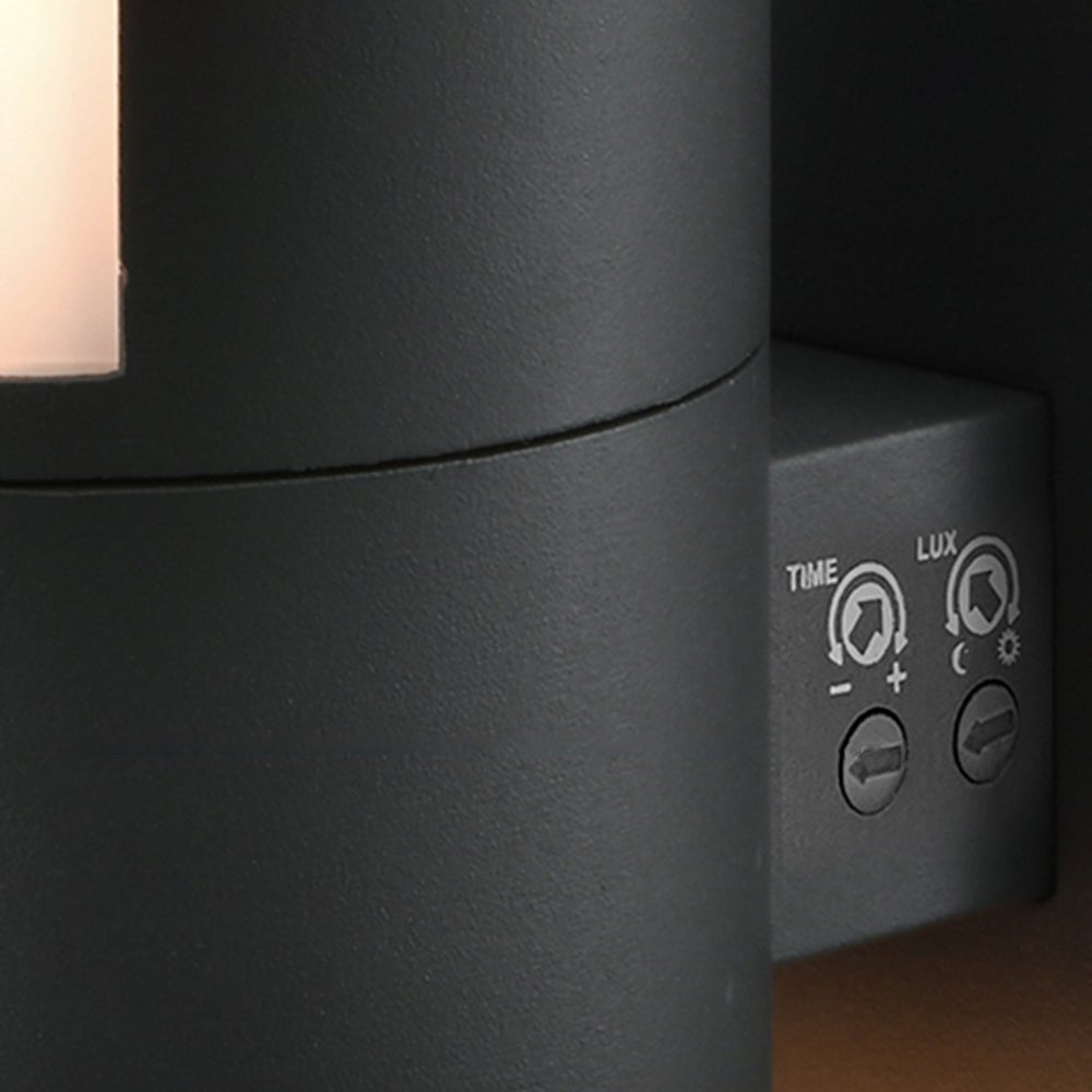 Livia Rotatable Outdoor Wall Lamp Wall Lamp IP65 Durable - Standard