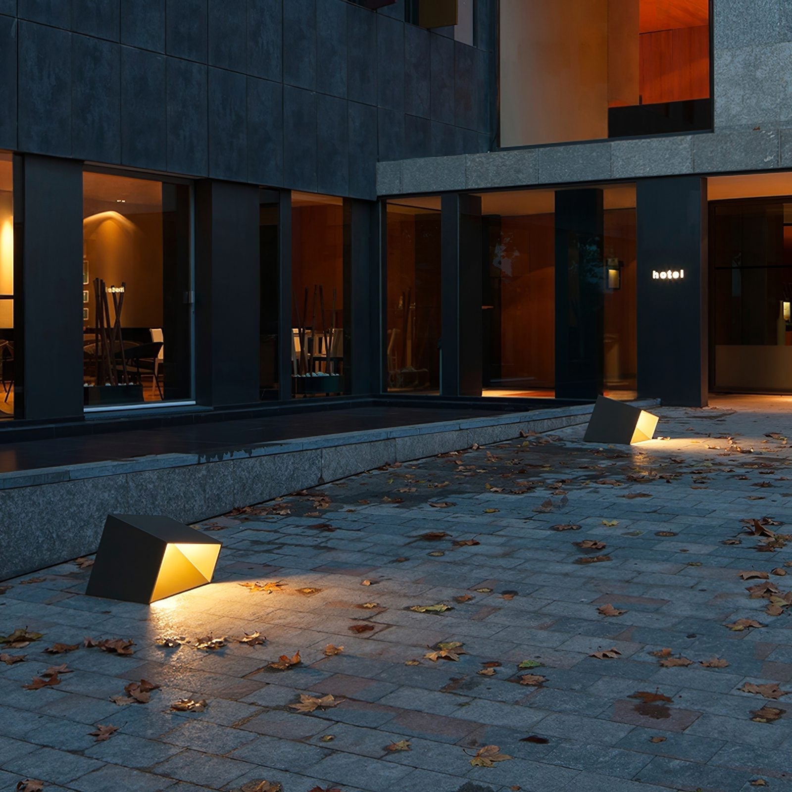 Livia LED Cube Garden Light Energy Efficient Weatherproof - 20cm