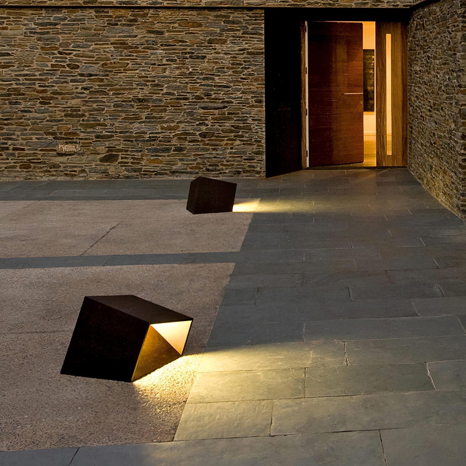Livia LED Cube Garden Light Energy Efficient Weatherproof - 20cm