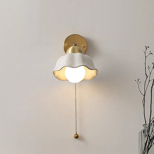 Ombre Wall Light Flower Shaped White Metal Frame Vintage - USHY - DJ1140W1GD01U - 