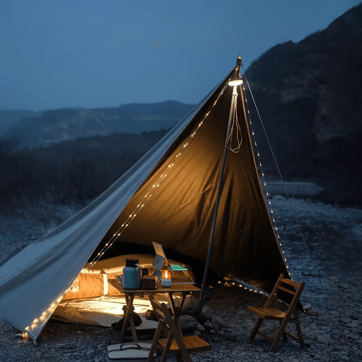 GlowMate™ 4 - in - 1 Camping Lamp - Duvelix